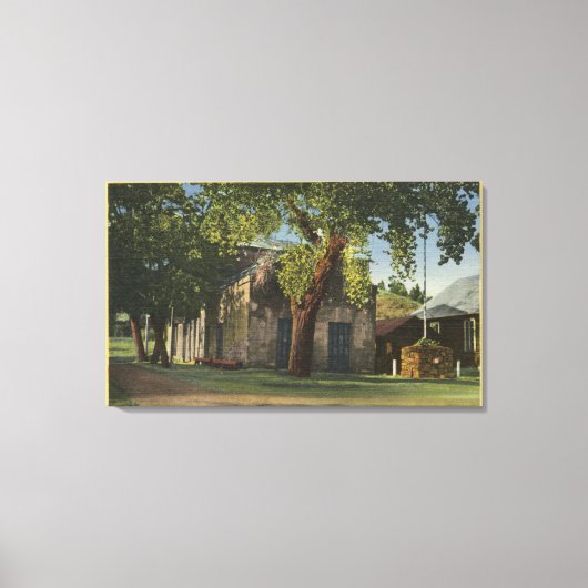 アダムス事務所の表表現示 キャンバスプリント (正面)