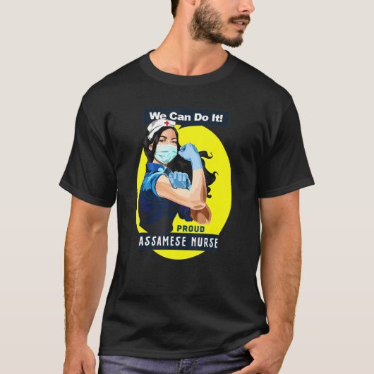 アッサム誇りを持ったフロントライン労働者Rosie Riveter Nurs Tシャツ (正面)