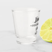 アッシャーパーソナライズされた ショットグラス (左)