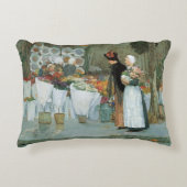 アットザフローリストby Childe Hasssam,ヴィンテージファインアート アクセントクッション (正面)
