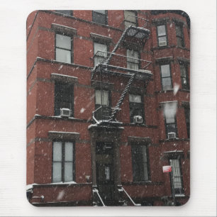 アッパーウエストサイドブラウンストーン火災エスケープNYC雪 マウスパッド