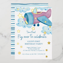 アップアップと遠くにパープル飛行機誕生日少年