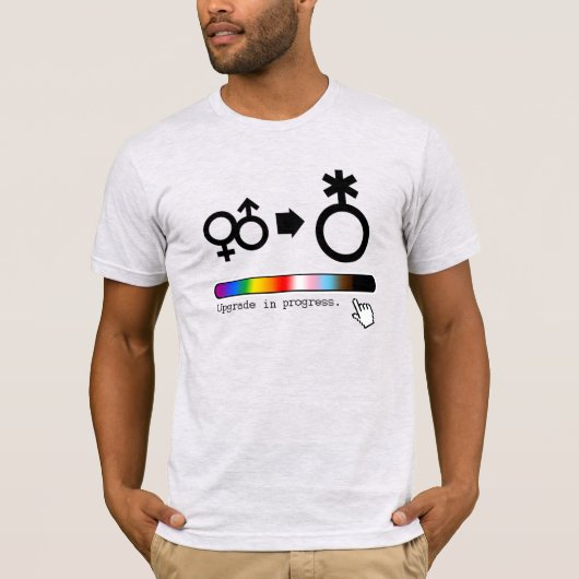 アップグレード進行中プライドTシャツ Tシャツ (正面)