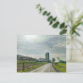 アップステート・ニューヨークのフィンガー湖の農場 ポストカード (スタンド正面)