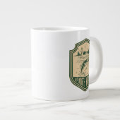 アップノースウィスコンシン魚釣りバッジ ジャンボコーヒーマグカップ (正面右)