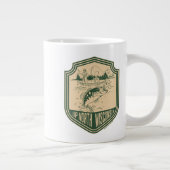 アップノースウィスコンシン魚釣りバッジ ジャンボコーヒーマグカップ (右)