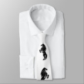 アップライトブラックワイルドホース – 白黒スケッチ ネクタイ (タイ)