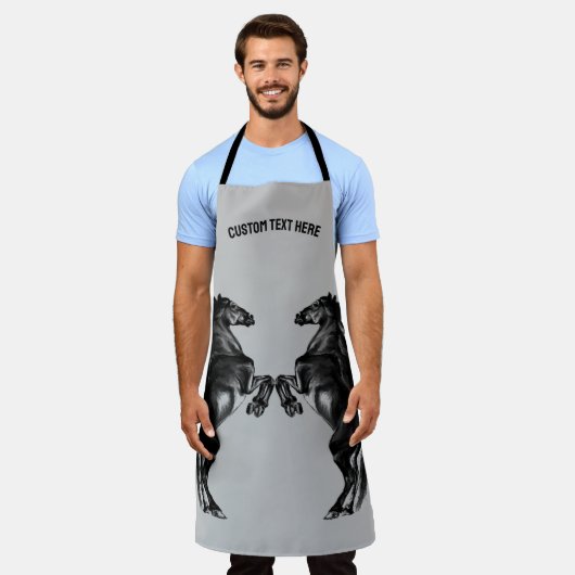 アップライトワイルドウマカスタムエプロン文字あなたの名前 エプロン (着用した状態)