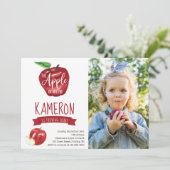 アップルの目の写真の誕生日パーティー任意の年齢 招待状 (スタンド正面)