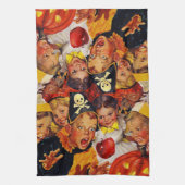 アップルボビング危険 – 面白いハロウィーン装飾 キッチンタオル (縦)