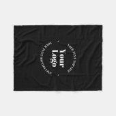 アップロードしたビジネスロゴまたはその他のデザイン フリースブランケット (正面(横))