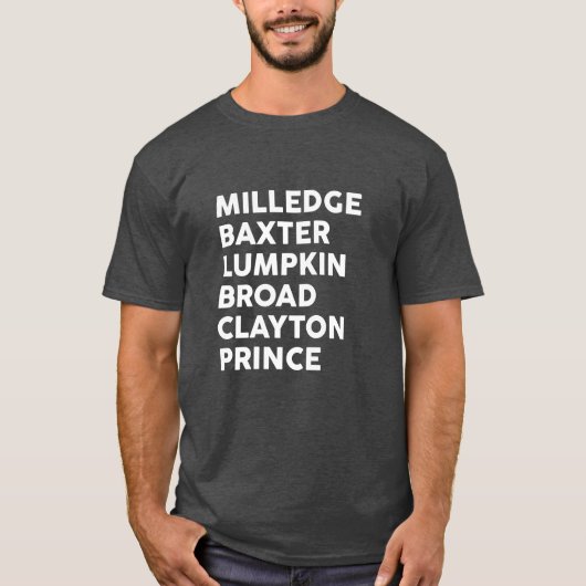 アテネのGAの通りはTシャツUGA学生のギフトを示します Tシャツ (正面)