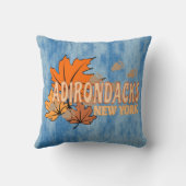 アディロンダックの秋の紅葉Bear Tr クッション (裏面)