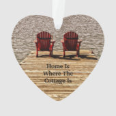 アディロンダックチェアレッドホームはコテージの場所 オーナメント (裏面)