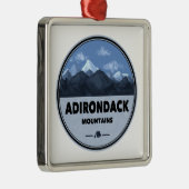 アディロンダックマウンテンズニューヨークキャンプ メタルオーナメント (右)