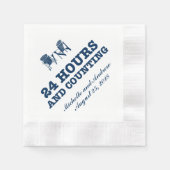 アディロンドバックチェア | 24時間および棚卸 縁ありカクテルナプキン (正面)