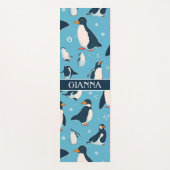 アデリーペンギンパステルパタカラフルーン ヨガマット (正面)