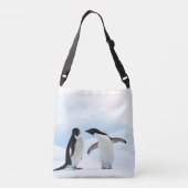 アデリーペンギン クロスボディバッグ (裏面)