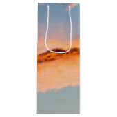 アトラクション消費ワイン抱き枕 ワインギフトバッグ (正面)