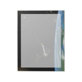 アトラスV541軌道上のロケットを打ち上げる。 ノートパッド (回転)