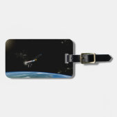 アトラスV541軌道上のロケットを打ち上げる。 ラゲッジタグ (正面横)