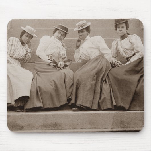 アトランタの実質の主婦 マウスパッド (正面)