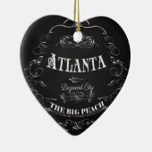 アトランタ、ジョージア-大きいモモ セラミックオーナメント (右)
