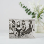 アトランティック・シティのビーチ1922年の女の子 ポストカード (スタンド正面)