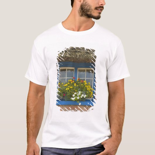 アドエア、リメリック州の茅葺き小屋、 Tシャツ (正面)