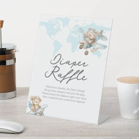 アドベンチャーが可愛いテディおむつラッフルサインを待つ 台座サイン (インサイチュ)
