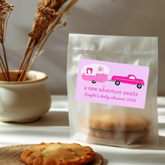 アドベンチャーが可愛いトラック&トレーラーベビーシャワーを待つ 長方形シール