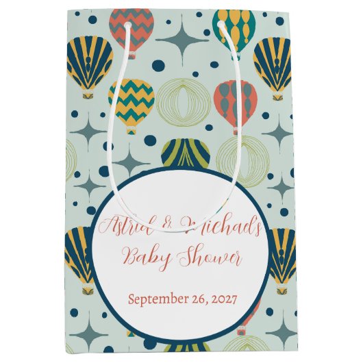 アドベンチャーが熱気球ブルーベビーシャワーを待つ ミディアムペーパーバッグ (正面)