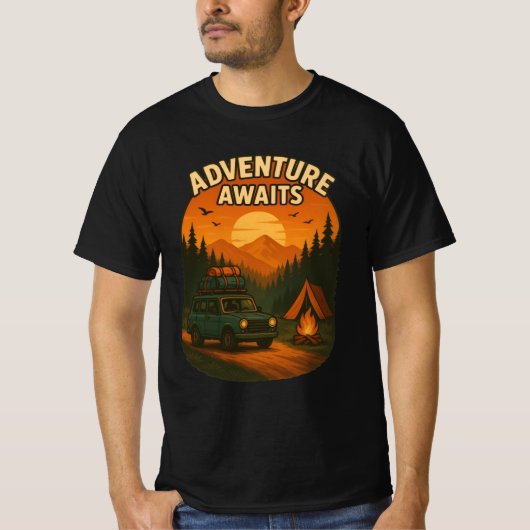 アドベンチャーアウェイズキャンピングTシャツ | ハイキング、旅行 Tシャツ (正面)