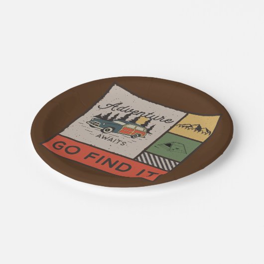 アドベンチャーアウェイツ行く見つけるレトロキャンピングトラベル ペーパープレート (アングル)