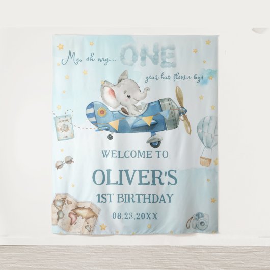 アドベンチャーキュートエレファントブルー飛行機1st誕生日 タペストリー (正面)