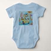 アドベンチャースレッド：トラベルインスパイアTシャツデザイン ベビーボディスーツ (裏面)