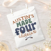 アドベンチャー4歳の誕生日のお気に入りバッグ フェイバーバッグ (クリップ留めされた状態)