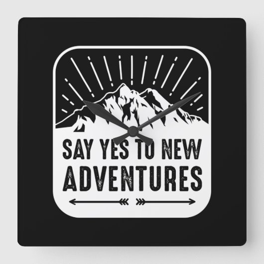 アドベンチャー·アワイツヴィンテージ·ブラック·アンド·ホワイト·引用文 スクエア壁時計 (正面)