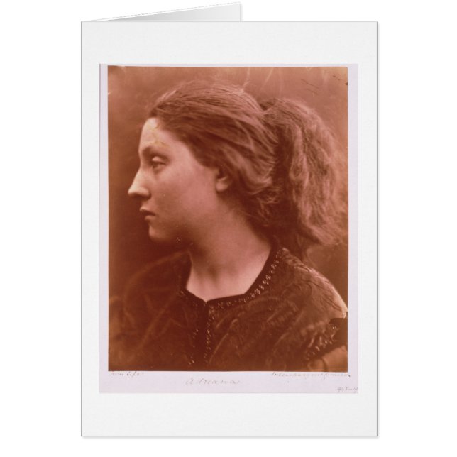 アドリアーナ(セピア色の写真) (正面)