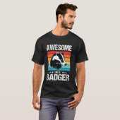 アナグマのようにすごいアナグマ Tシャツ (正面フル)
