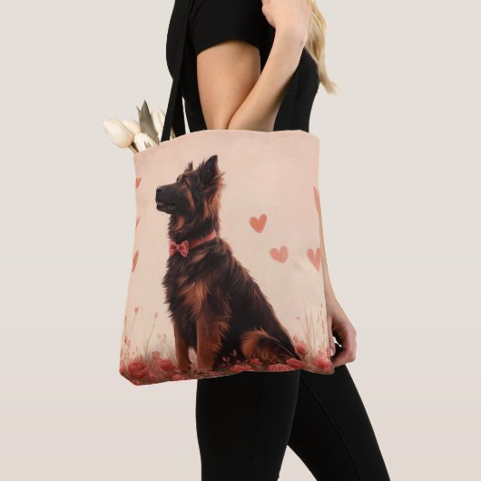 アナトリアンシェパードとバラ – バレンタインデー トートバッグ (クローズアップ)