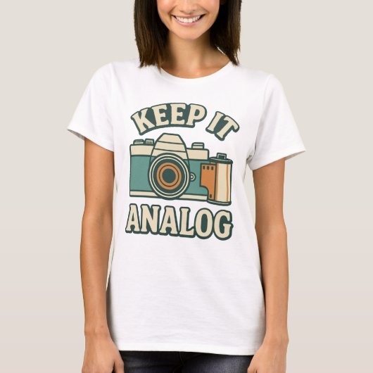 アナログにこだわる Tシャツ (正面)