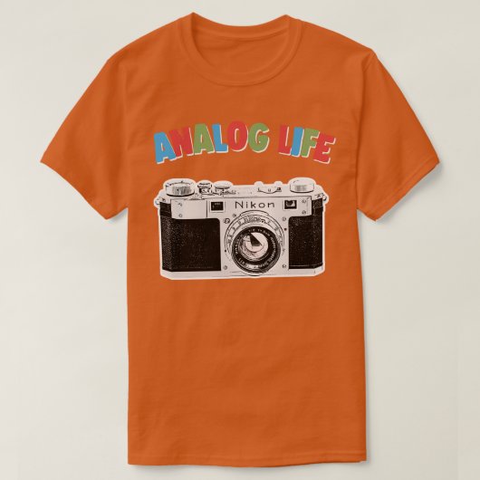アナログライフカメラギークギフトデザイン1 Tシャツ (デザイン正面)