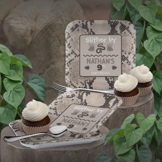 アニマルプリントスネークトープ誕生日 ペーパープレート