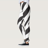 アニマルプリント型 レギンス (左)