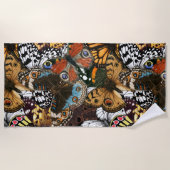 アニマルプリント。蝶の羽。 ビーチタオル (正面)