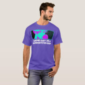 アニメの日は生産的な日 アニメ好き Tシャツ (正面フル)