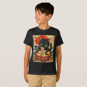 アニメの猫 ラーメンを食べる 日本の芸術 グラフィック 猫 可愛い Tシャツ (正面フル)