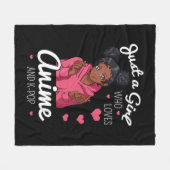 アニメやKpOpアフリカンアメリが大好きな女の子 フリースブランケット (正面(横))