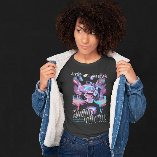 アニメやVRが大好きな女の子 Tシャツ